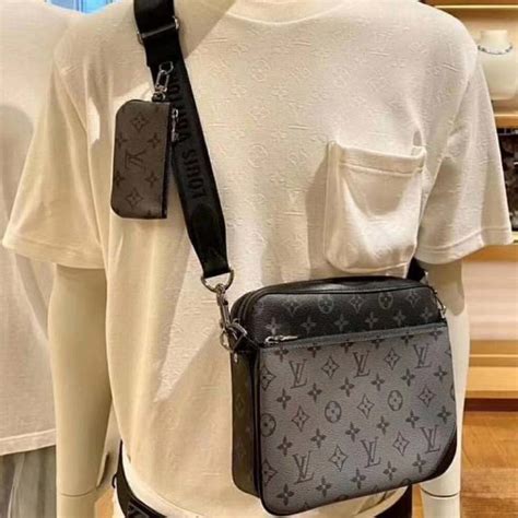 shoulder bag louis vuitton men|louis vuitton men's messenger bag.